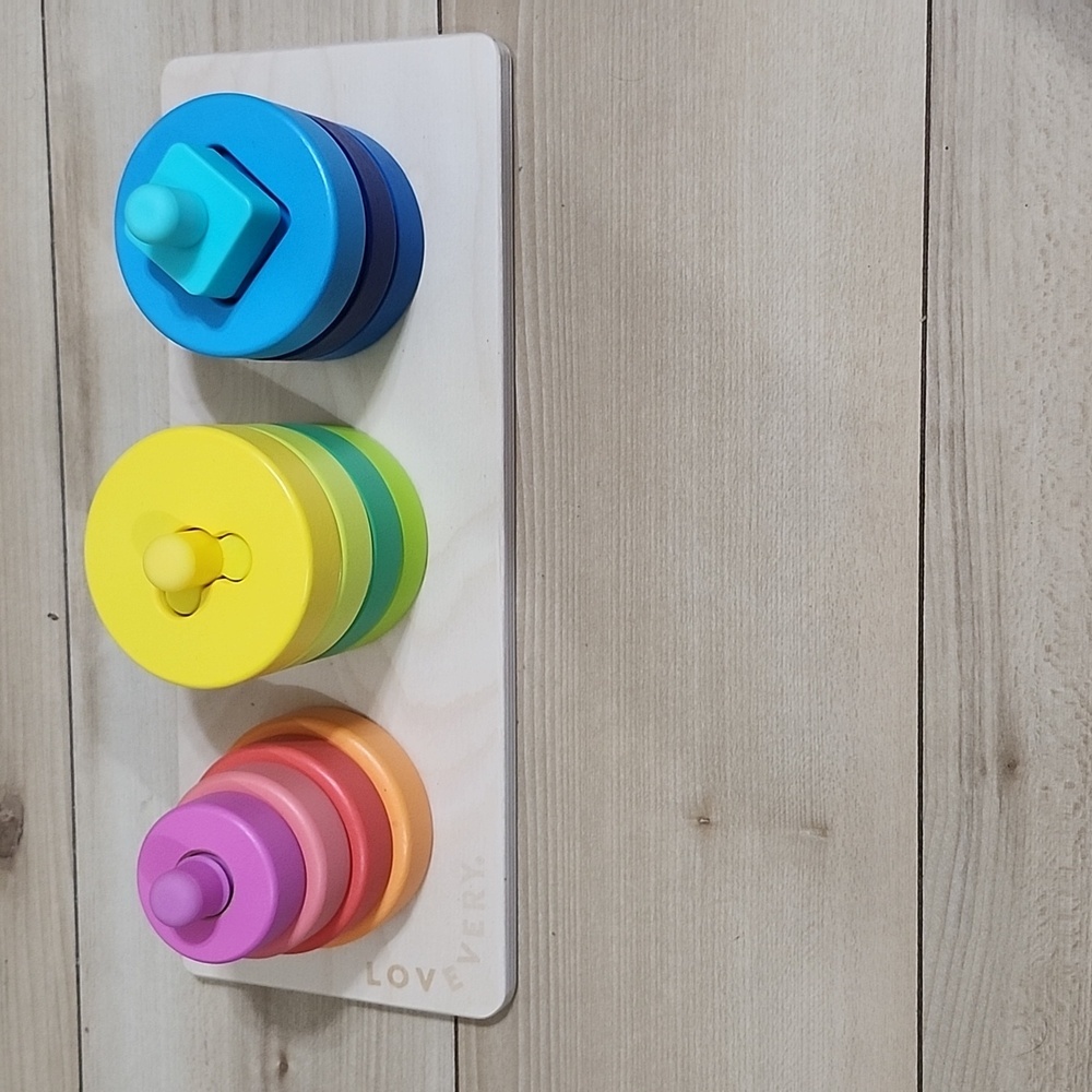 Lovevery sorting puzzle twist pivot stacking investigator(months 31,32,3… - Picture 2 of 5